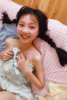 何家驹电影